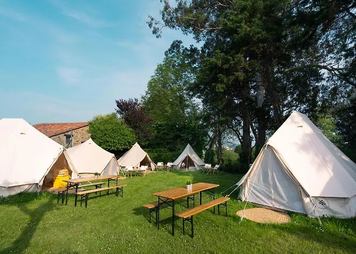 Kampaoh Сантильяна-дель-Мар